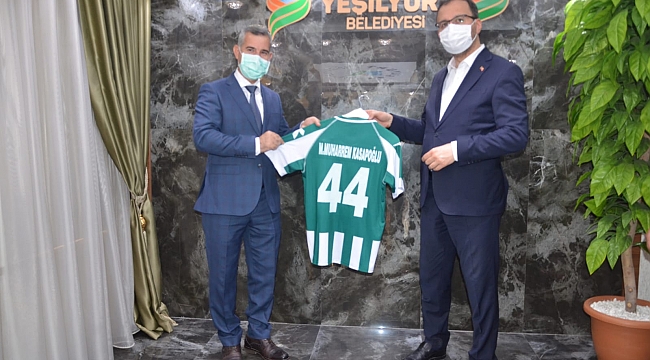 GENÇLİK VE SPOR BAKANI MEHMET MUHARREM KASAPOĞLU’NDAN YEŞİLYURT BELEDİYESİNE ZİYARET