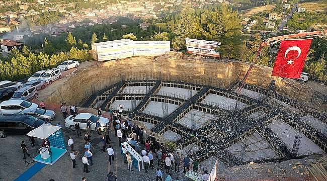 Yeşilyurt Belediyesi Sosyal Tesislerinin Temeli Atıldı