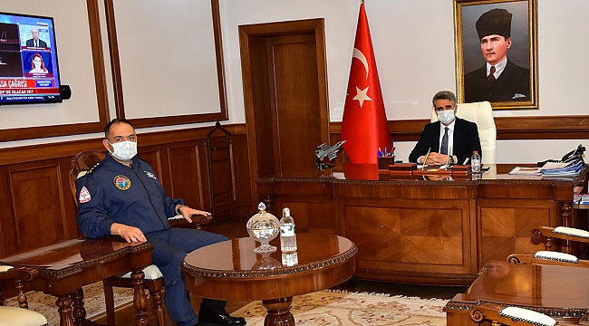 7. Ana Jet Üs Komutanı Albay Zeki Koltukoğlu Vali Baruş’u Ziyaret Etti