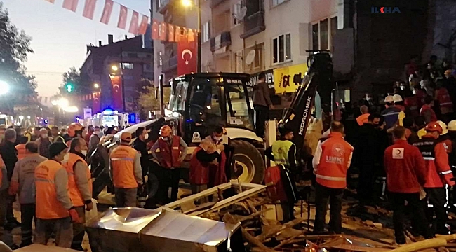 Malatya'da 2 katlı bir bina çöktü: Yaralılar var