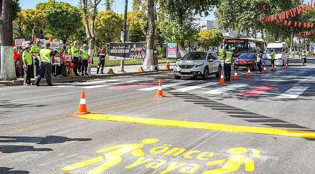 Malatya Valisi Şahin: Trafik kazaları tedbirsizlik ve dikkatsizlikten kaynaklanıyor 