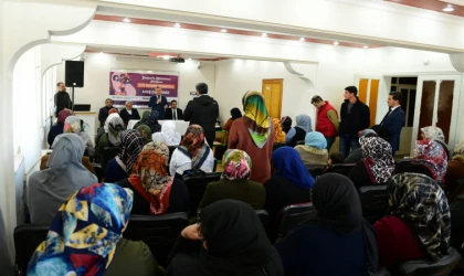 Başkan Çınar, Topsöğüt mahellesi sakinlerinin talep ve isteklerini dinledi