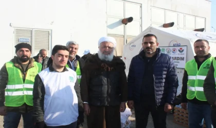Molla Beşir Varol: Bugün yapılması gereken cihad depremzedelere yardım etmektir