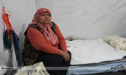 Depremde 11 yakınını kaybeden gözü yaşlı kadın: Allah'tan gelene hamdolsun