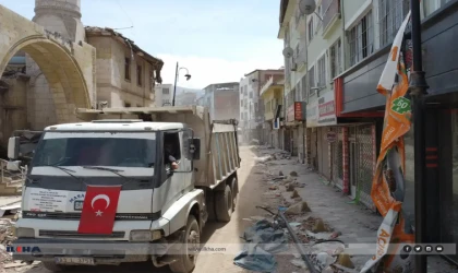 Malatya'da enkaz kaldırma çalışmaları devam ediyor