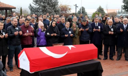 MALATYA LI PROFÖSÖR SON YOLCULUGUNA UGURLANDI