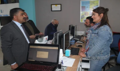 CHP’li Karakuş: ‘ Bize Güvenin ‘ Herkes bilir ki Ali Karakuş Şeffaftır Karakuş: ‘Şehit ve gazi ailelerimiz her zaman başımızın tacıdır’