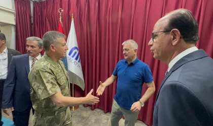 Vali Ersin Yazıcı Malatya'ya veda etti
