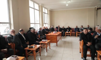 Ağrı Valisi Koç’tan Burak ailesine taziye ziyareti