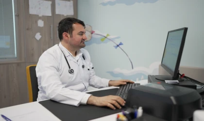 "Baharda alerjik rinit belirtilerini hafife almayın"