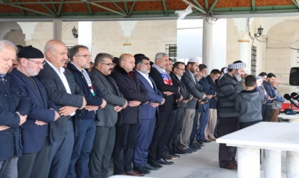 Elazığ’da, Filistin’de hayatını kaybedenler için gıyabi cenaze namazı