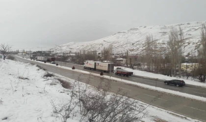 Malatya-Kayseri kara yolunda ulaşım kontrollü sağlanıyor
