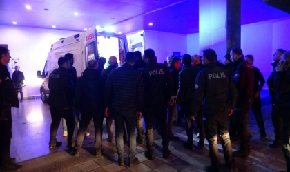 Malatya'da halı sahada maç yapan polis memuru kalp krizi geçirdi