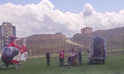 Ambulans helikopter Malatya'da 2 hasta için havalandı