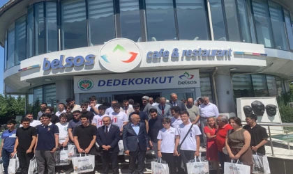LGS Şampiyonlarına Başkan Sami Er’den özel kutlama