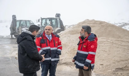 Büyükşehir Belediyesi’nden Karla Mücadelede Kesintisiz Mesai