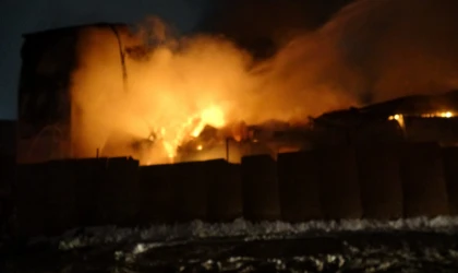 Malatya'da şantiyede korkutan yangın: 2 yaralı