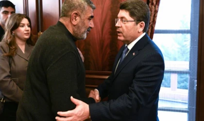 Rojin Kabaiş’in babası Nizamettin Kabaiş, Adalet Bakanı Tunç ile görüştü