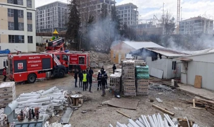 İşçilerin Kaldığı Konteynerde Yangın Paniği