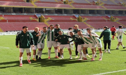 Yeşilyurtspor Deplasmanda Farklı Kazandı: 4-1