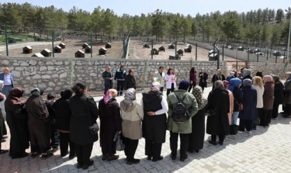 Battalgazi’de 24 Aylık Yatırımlar Kadın Kollarına Sahada Tanıtıldı