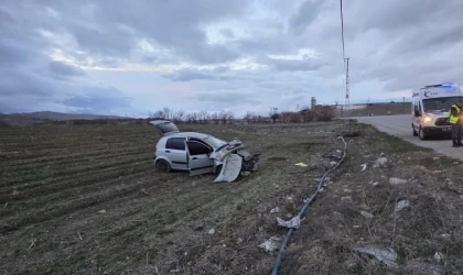 Doğanşehir’de Kontrolden Çıkan Otomobil Takla Attı