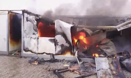 Samanköy Konteyner Kentte Yangın Paniği