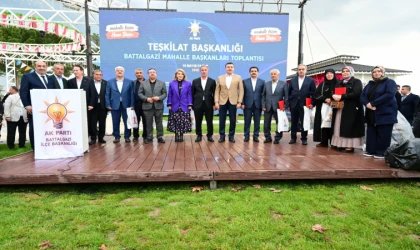 AK Parti Battalgazi teşkilatı istişare toplantısında buluştu