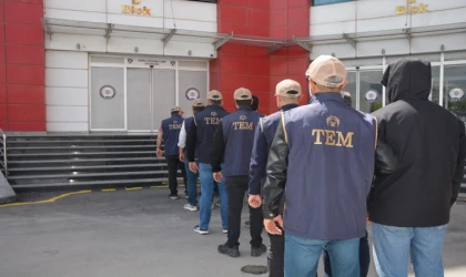 FETÖ’nün Emniyet Mahrem Yapılanmasına Darbe: 17 İlde Operasyon, 23 Gözaltı