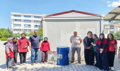 Öğrencilerden Çevre İçin Örnek Hareket: Atık Yağlar Geri Dönüşüme Kazandırılıyor