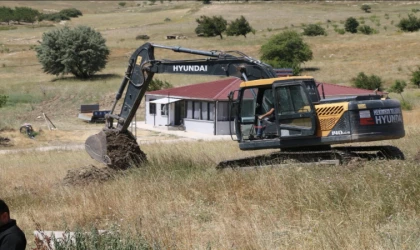 Delihasanyurdu Mahallesi’nde Taziye Evi İçin İlk Kazma Vuruldu