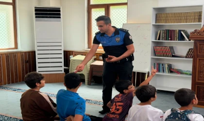 Polisten Kur’an Kursu Öğrencilerine Güvenlik Eğitimi