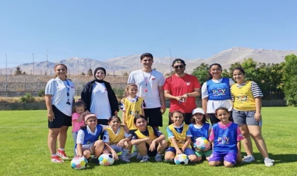 UEFA Playmakers Programı Malatya’da Minik Kızları Futbolla Buluşturdu