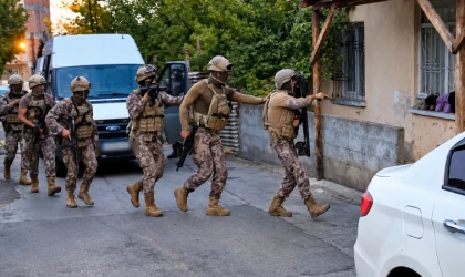 Malatya’da Suç Örgütlerine Şafak Operasyonu: 9 Tutuklama